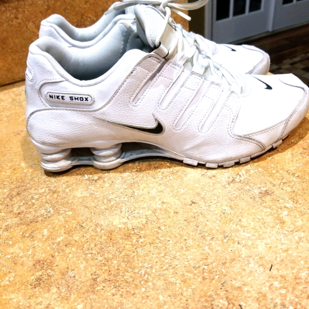 Nike shocks